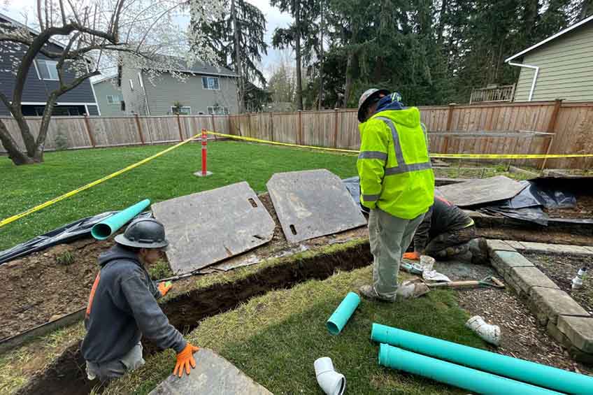 Contractors Performing Trenchless Sewer Repair